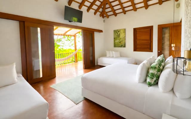 Hotel Acantilado de La Tierra by On vacation