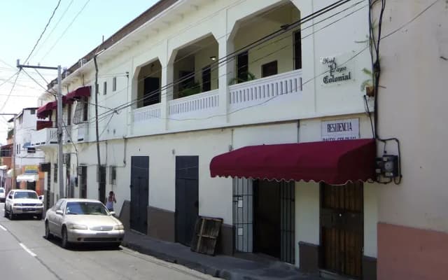 Class Colonial Aparta Hotel