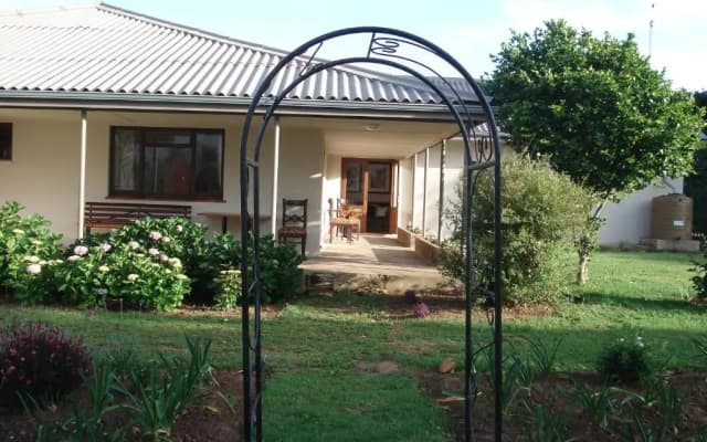 Lalani B&B/Self catering Cottages