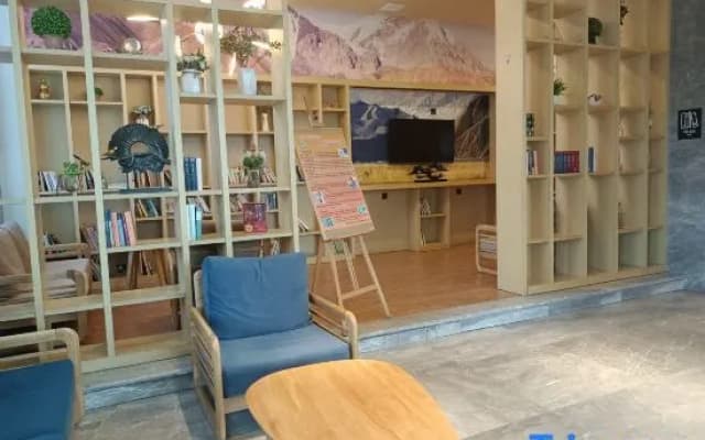 Starway Hotel (Jiayuguan Fuqiang Market Grand Theater Branch)