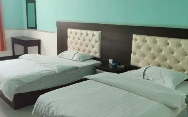 Yayuan Hotel