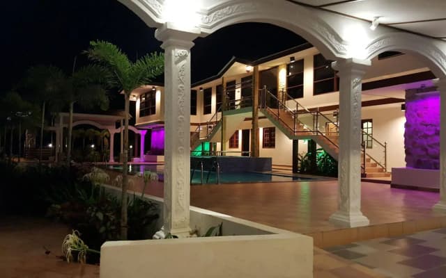 AlSafina Kijal Beach Resort & Restaurant
