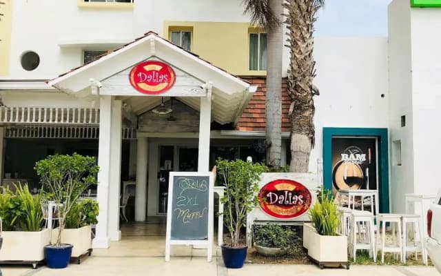 Coral Suites Beach Club & Spa