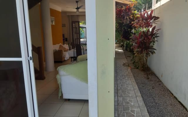 Casa em Buraquinho