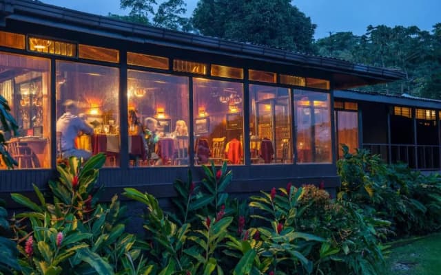 Hotel Arenal Lodge