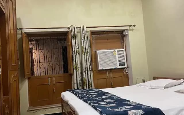 Maa Annapurna grand guests house