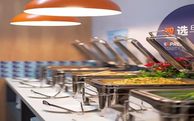Holiday Inn Express GUIYANG IHG CENTURY CITY MALL by IHG