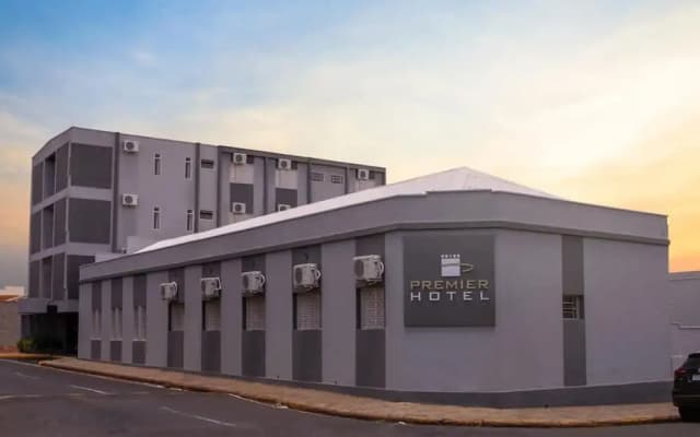 Premier Hotel