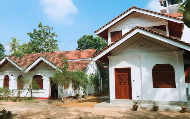 Surf Bay Villa