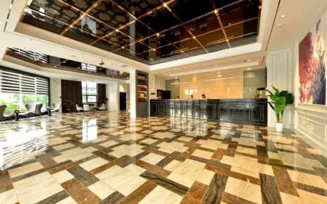 OULAN hotel