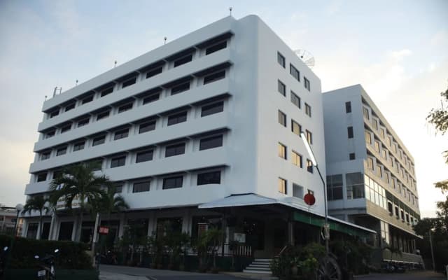 Boonsiam Hotel