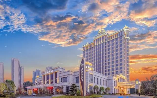 Ronghu Hotel