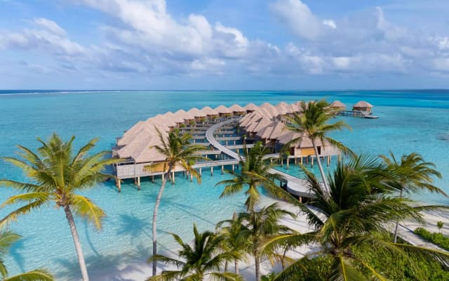 Курорт Melia Whale Lagoon Maldives   