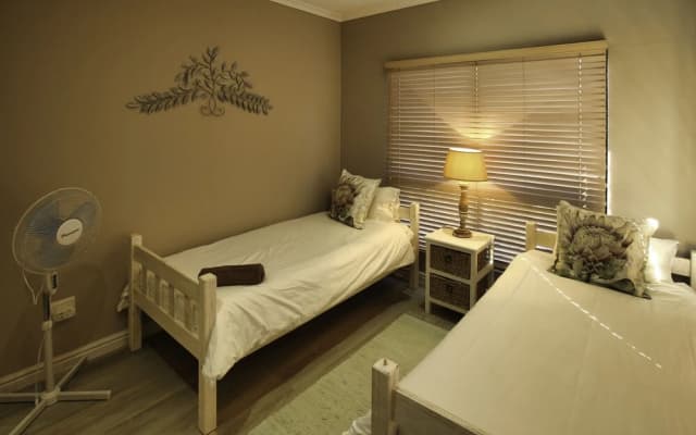 Miss Martilda Langebaan 6-sleeper