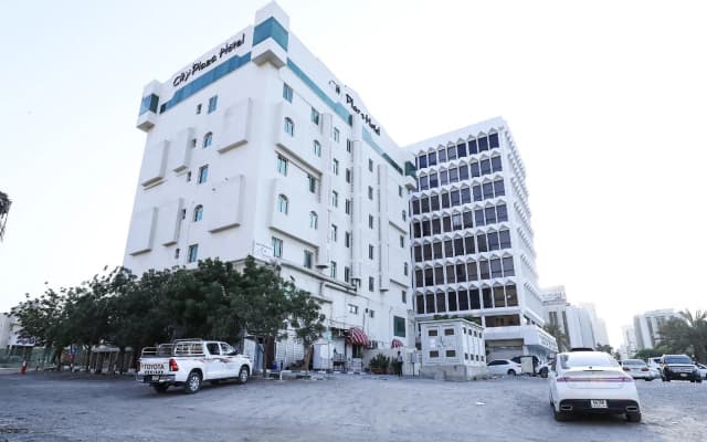City Plaza Hotel