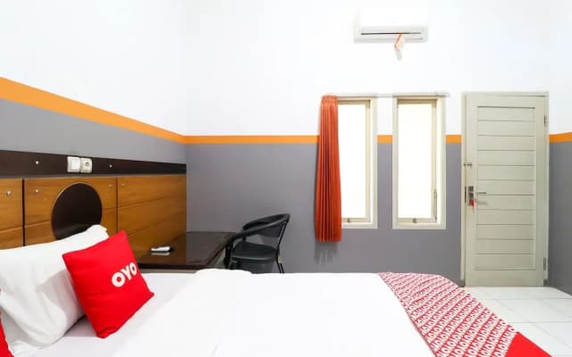 Wisma Etiga by OYO Rooms