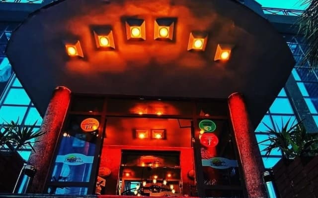 Aterna Hotel
