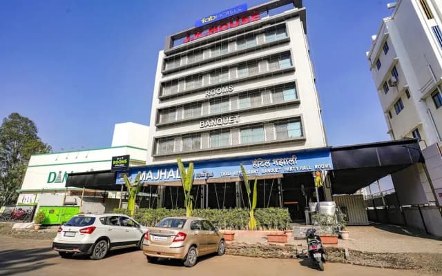 Fabhotel Prime Majhali