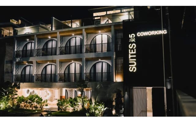 Suites5 Hotel