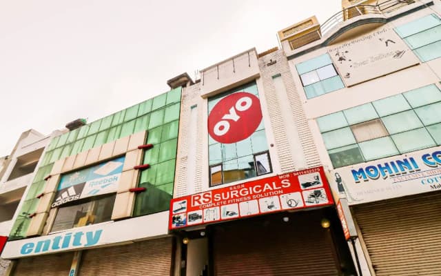 Hotel Dhruv Inn by OYO Rooms