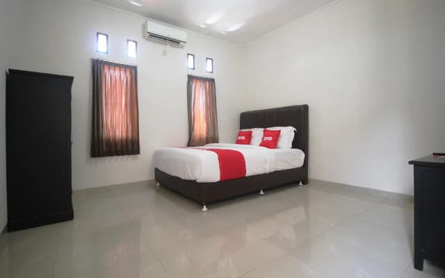 Hotel O Wisma Ray Syariah