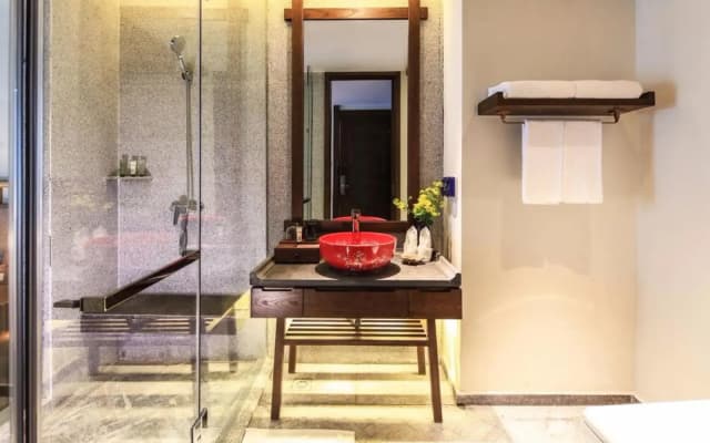Sun Forest Resort Hotel