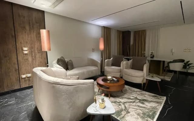 Villa in palm hills-the crown