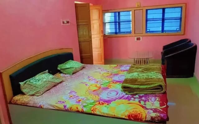 V Food Dormitory