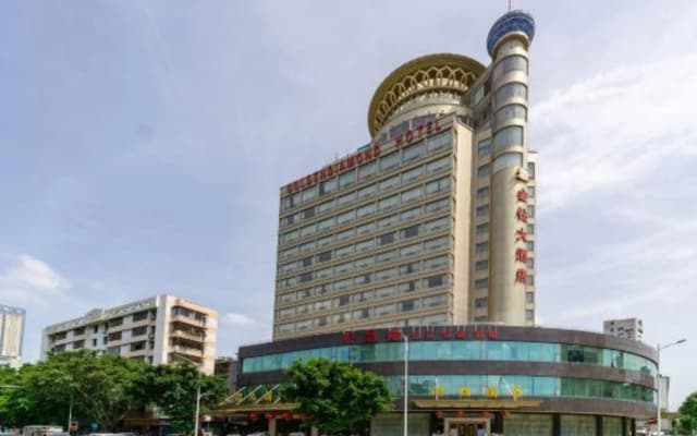Golden Diamond Hotel