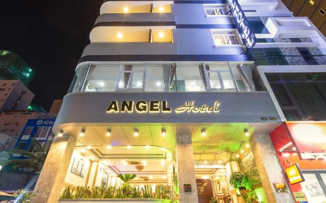 Angel Hotel