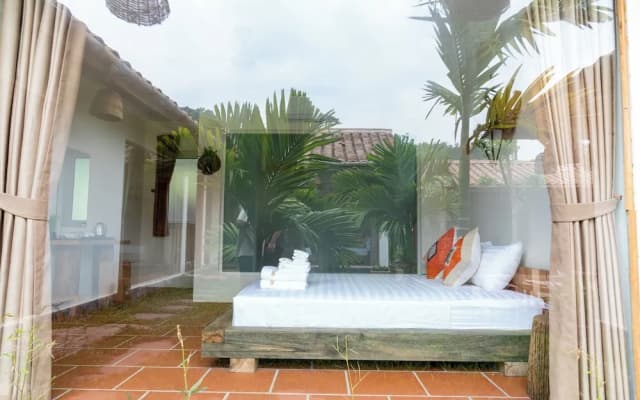 Anans Home Ha Giang - Tours & Motorbike Rental