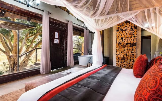 Makalali River Lodge