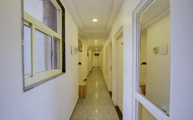 Hotel Amar International