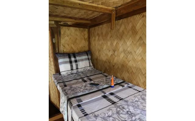 Paolyn Houseboats Coron Island