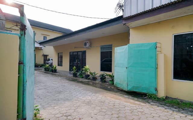 Urbanview Hotel de Artha Lampung by RedDoorz(Urbanview Hotel De Artha Lampung by RedDoorz)