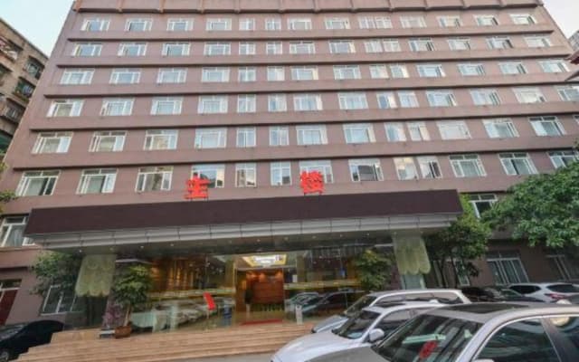 Donghua Hotel Bazhong