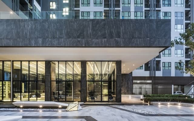 THE BASE Central Pattaya by UL