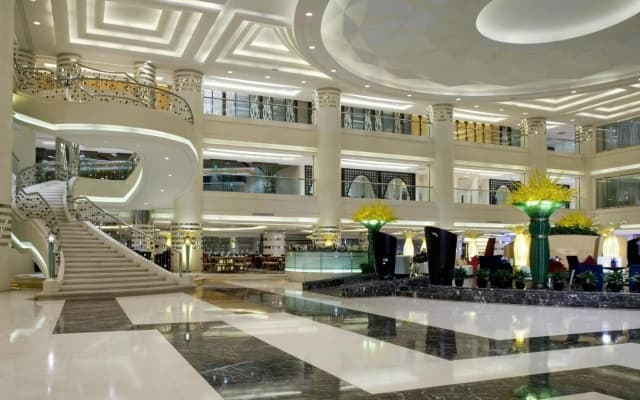Conrad Urumqi