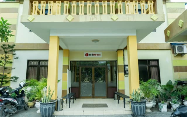 RedDoorz @ Gatot Subroto Ende