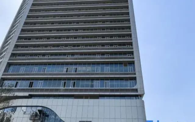 Northern Star Hotel (Urumqi Station North Square Branch)