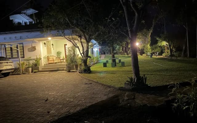 Thomasz Lodge