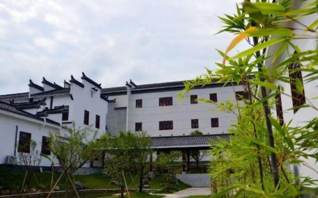 Shuimo Jiangnan Hotel