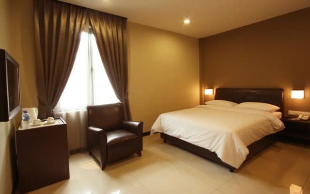Rail Hotel