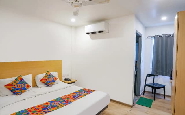 Fabexpress F9 Pitampura Inn