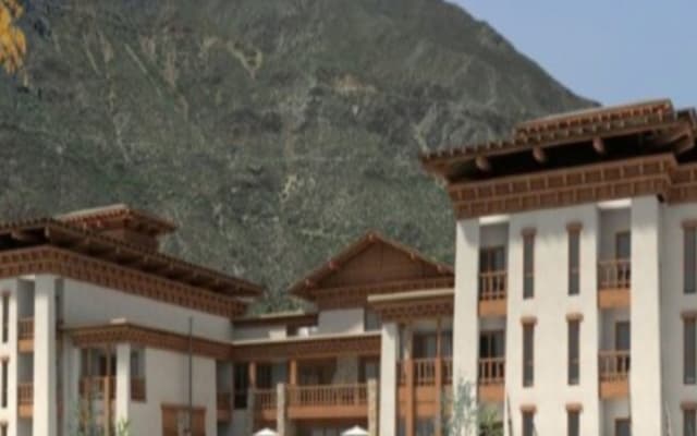 LUX* Tea Horse Road Benzilan Hotel