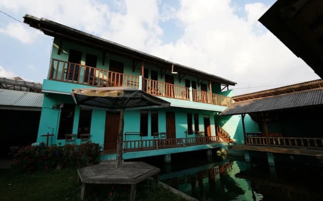 OYO 93248 Villa Syariah Astuti Lestari