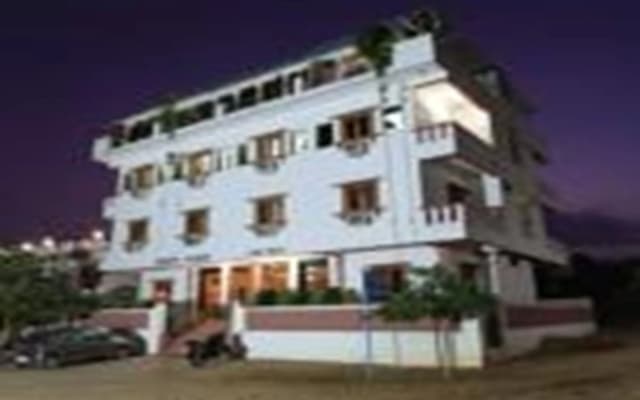 Hotel Teerth Palace