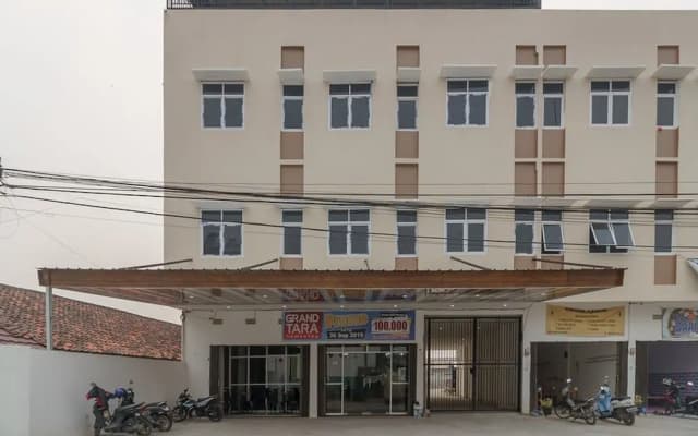 RedDoorz Plus near UIN Raden Fatah Palembang