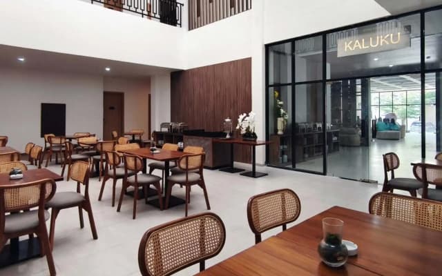 Khas Palu Hotel
