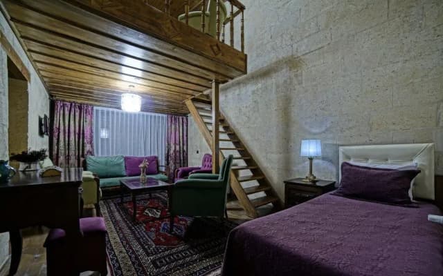 Samistal Lodge